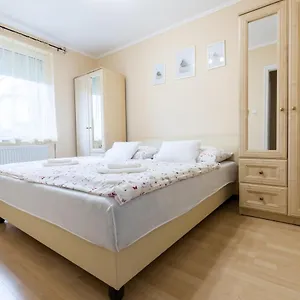 mrta-apartman.hotels-hajduszoboszlo-hungary.com/